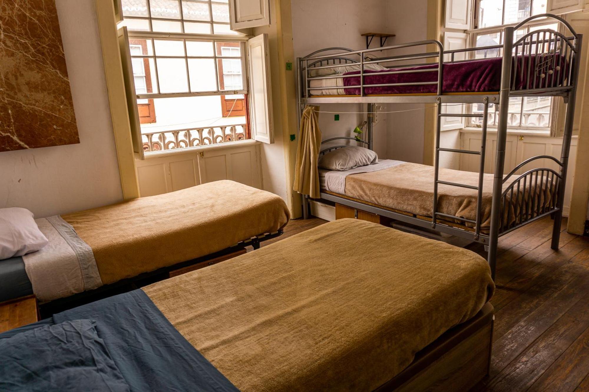 Hostel Albergue La Casa Encantada เอลปาโซ ภายนอก รูปภาพ