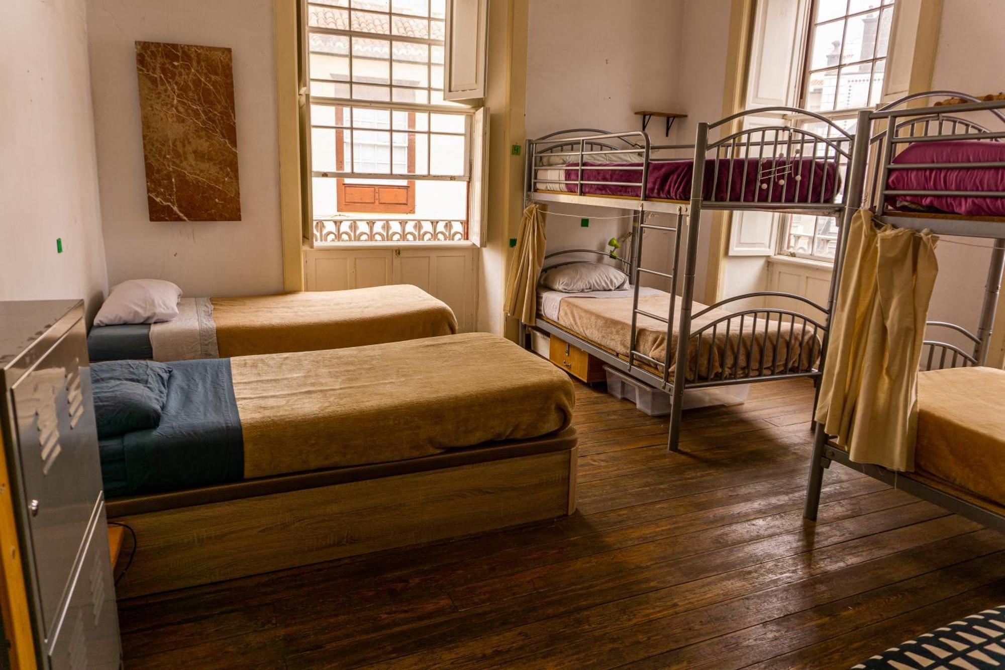Hostel Albergue La Casa Encantada เอลปาโซ ภายนอก รูปภาพ