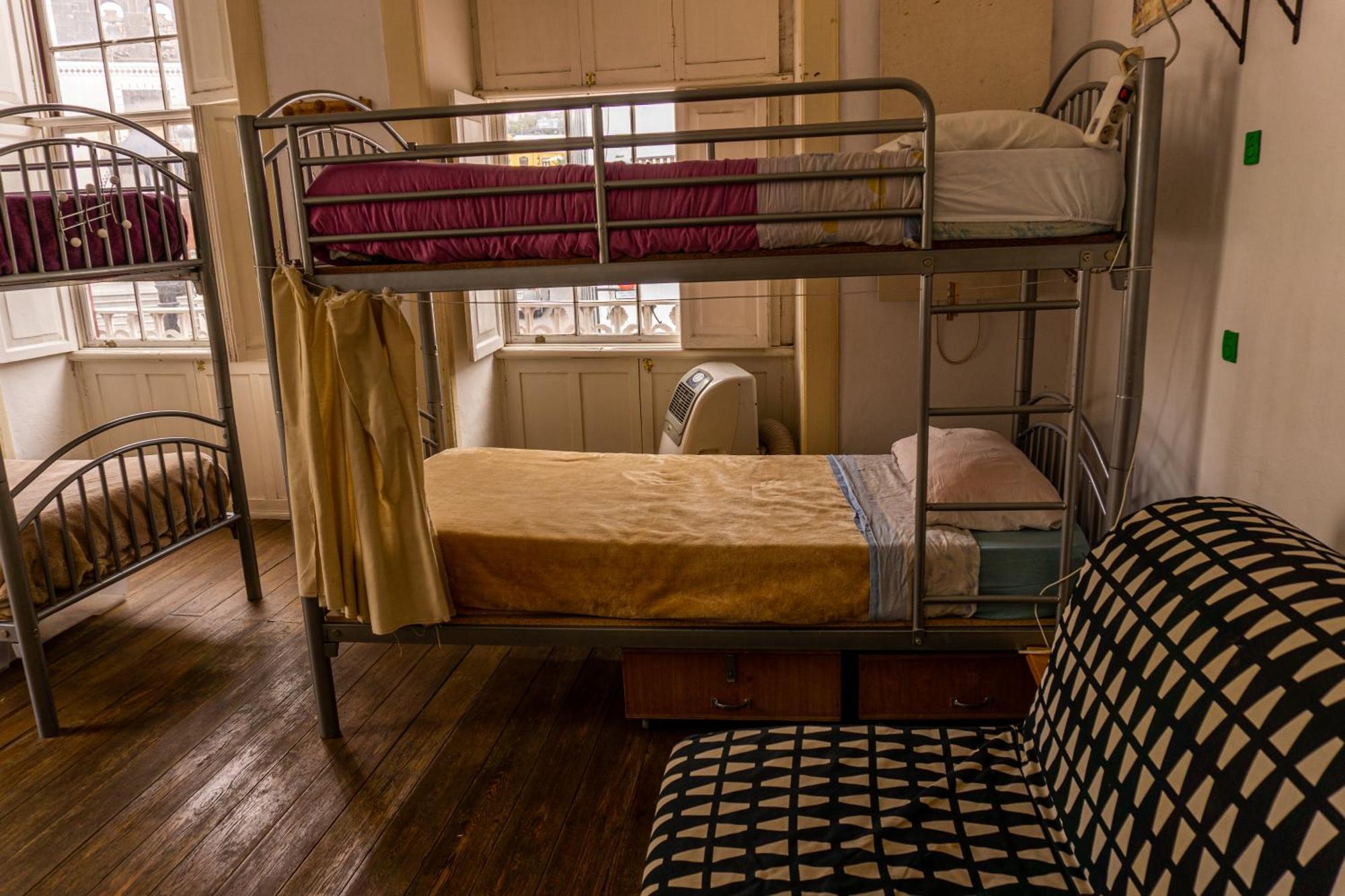 Hostel Albergue La Casa Encantada เอลปาโซ ภายนอก รูปภาพ