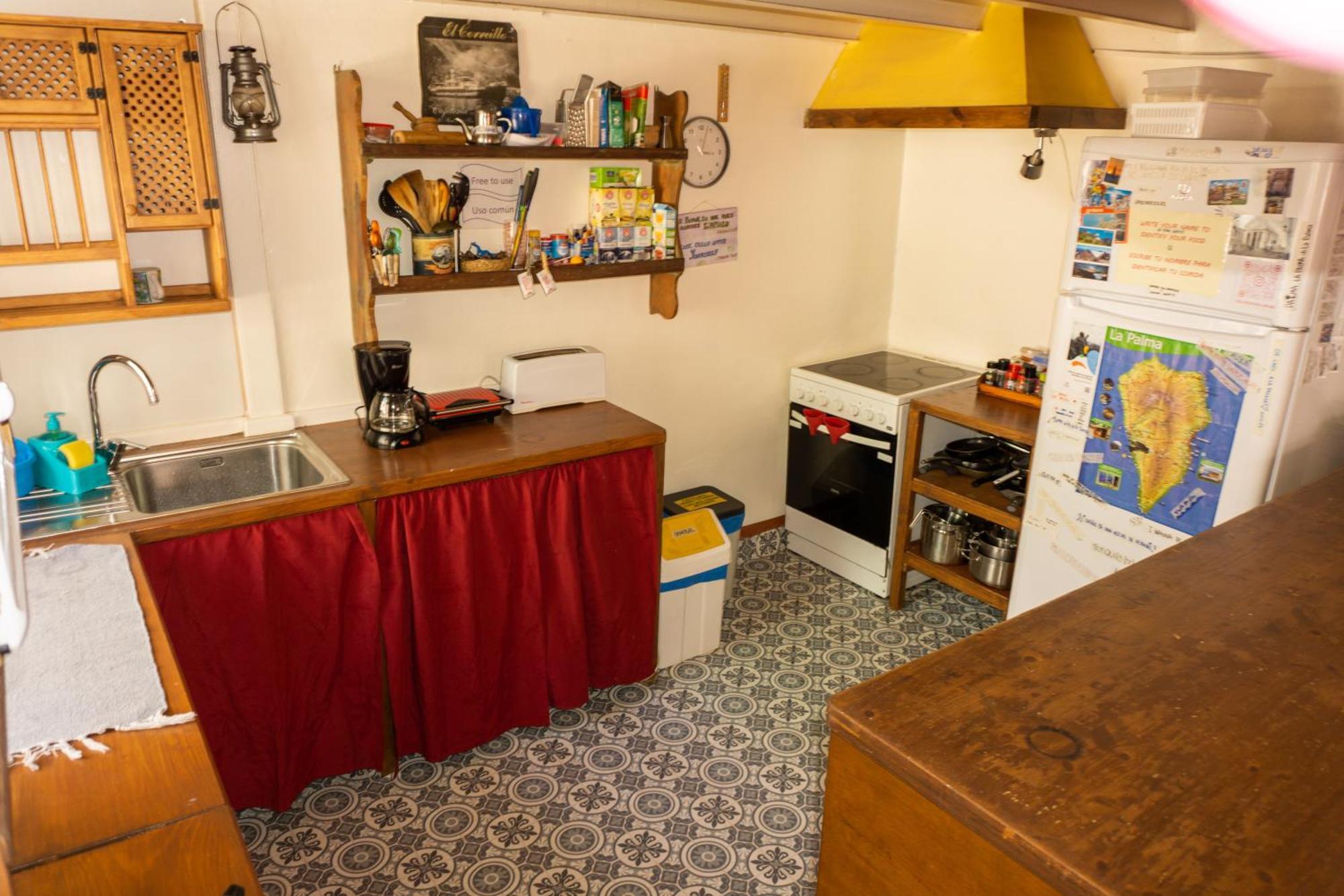 Hostel Albergue La Casa Encantada เอลปาโซ ภายนอก รูปภาพ