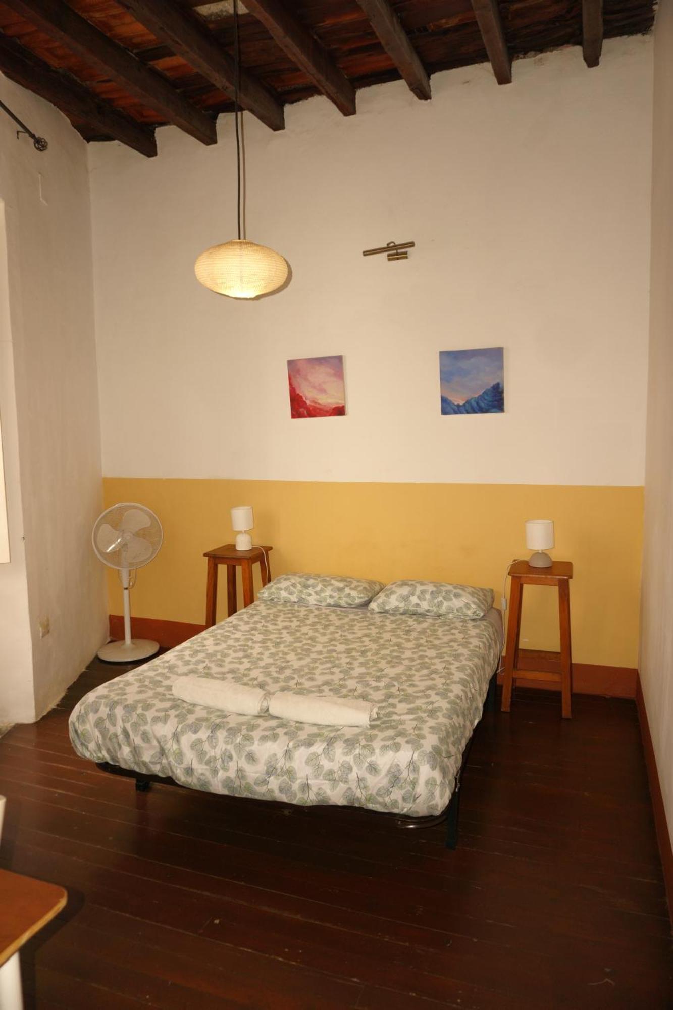 Hostel Albergue La Casa Encantada เอลปาโซ ภายนอก รูปภาพ