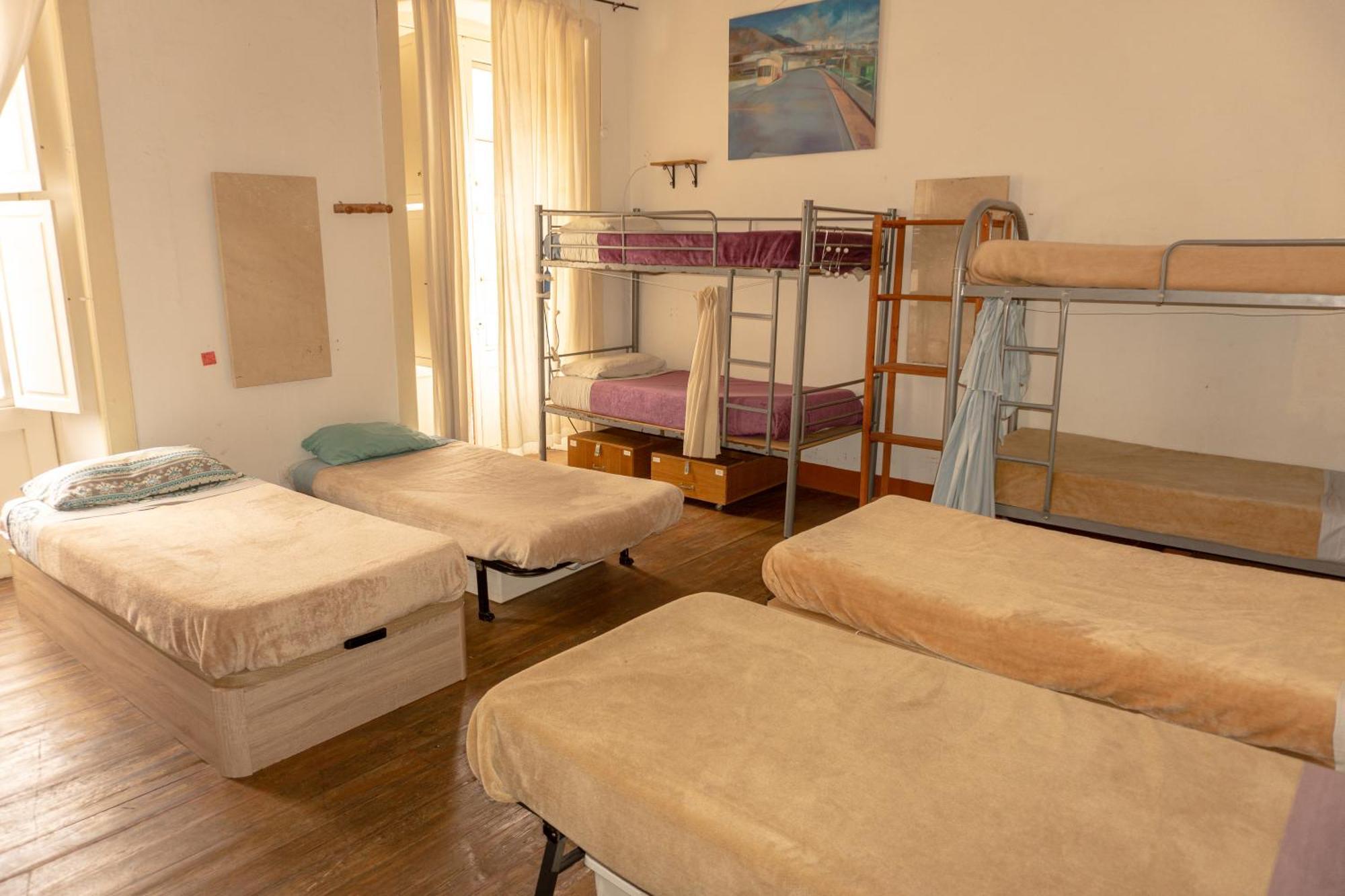 Hostel Albergue La Casa Encantada เอลปาโซ ภายนอก รูปภาพ